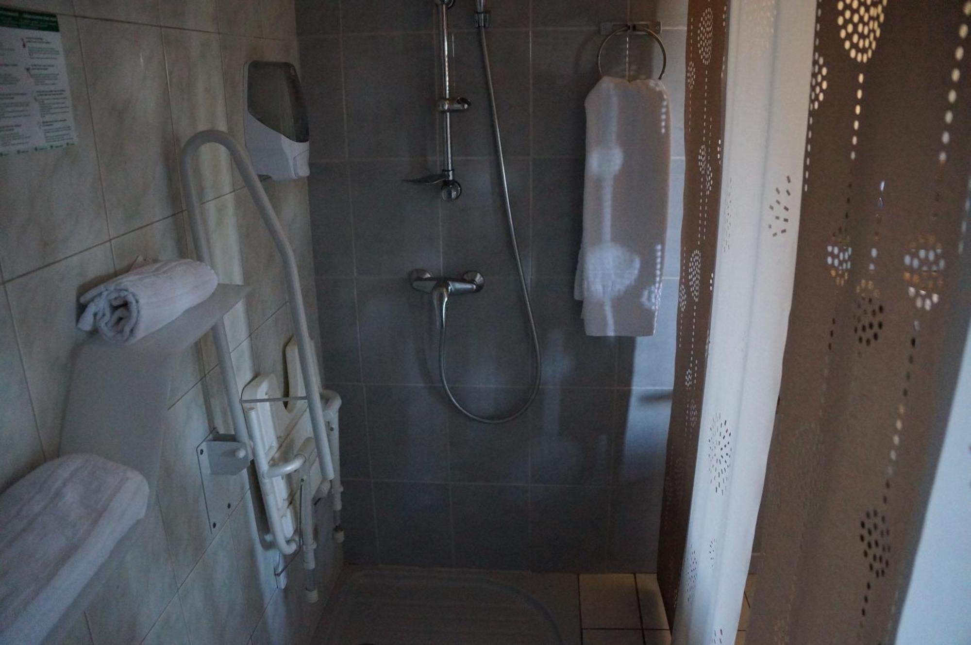 Hotel Ylang Ylang Saint-Gilles-les-Bains Habitación foto