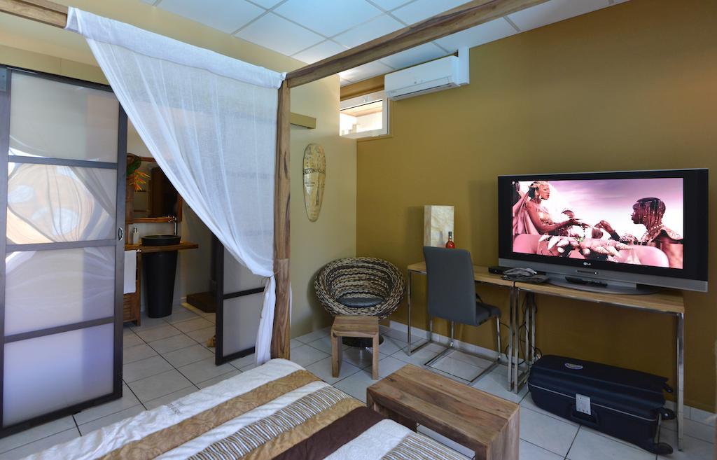 Hotel Ylang Ylang Saint-Gilles-les-Bains Habitación foto
